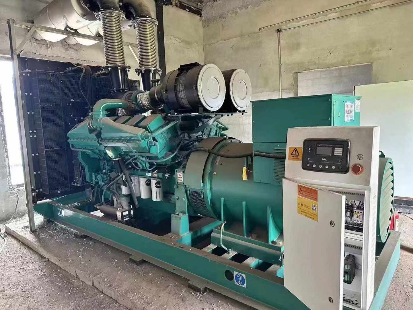 祁门无功补偿装置的性能评估需要考虑哪些因素?