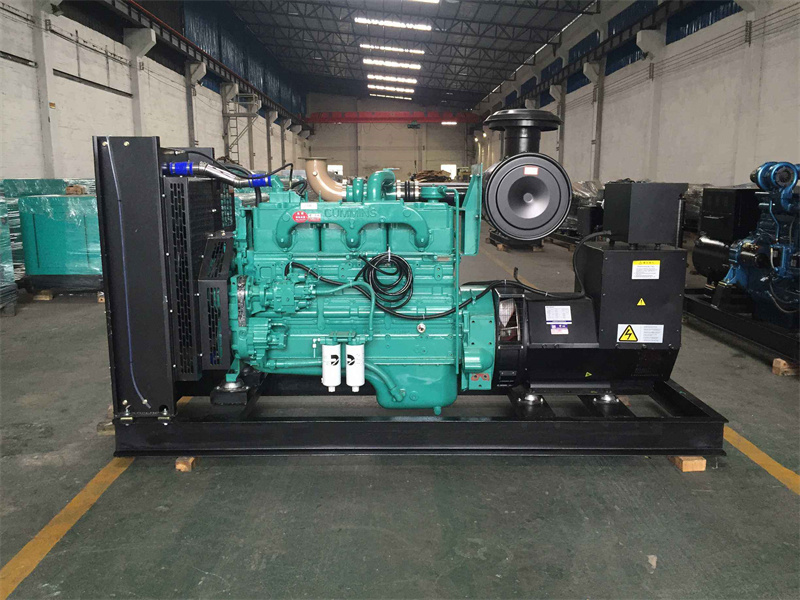 祁门柴油发电机组过载运行时降低转速有哪些注意事项？