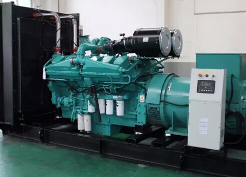 祁门发电机如何选择合适的除垢剂来清洗水冷式机油散热器？